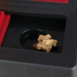 Detalle de los huecos y cajones del Trixie Dog Activity Chess
